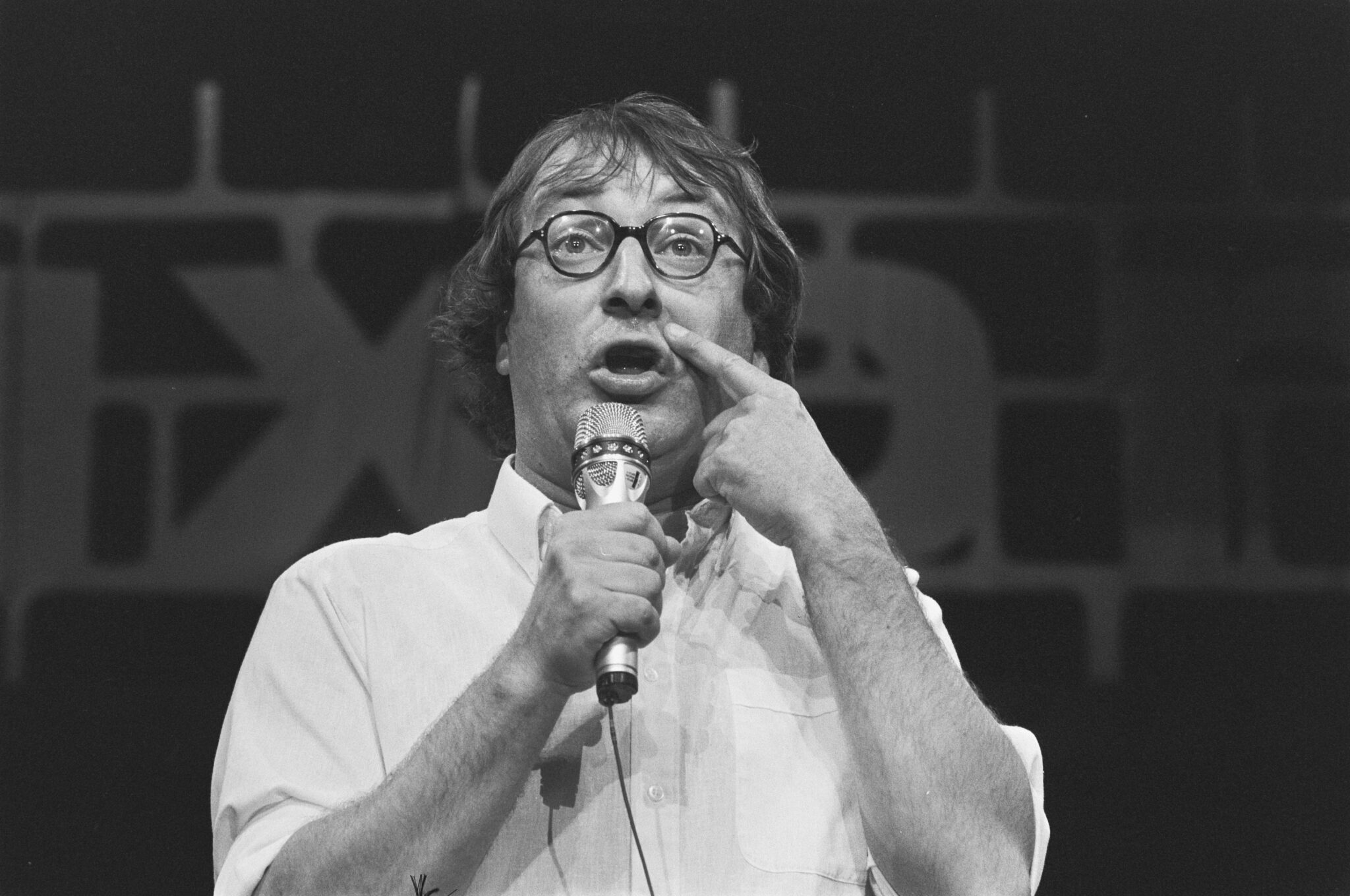 Wat is het vermogen van Youp van ‘t Hek? - Hetvermogenvan.nl